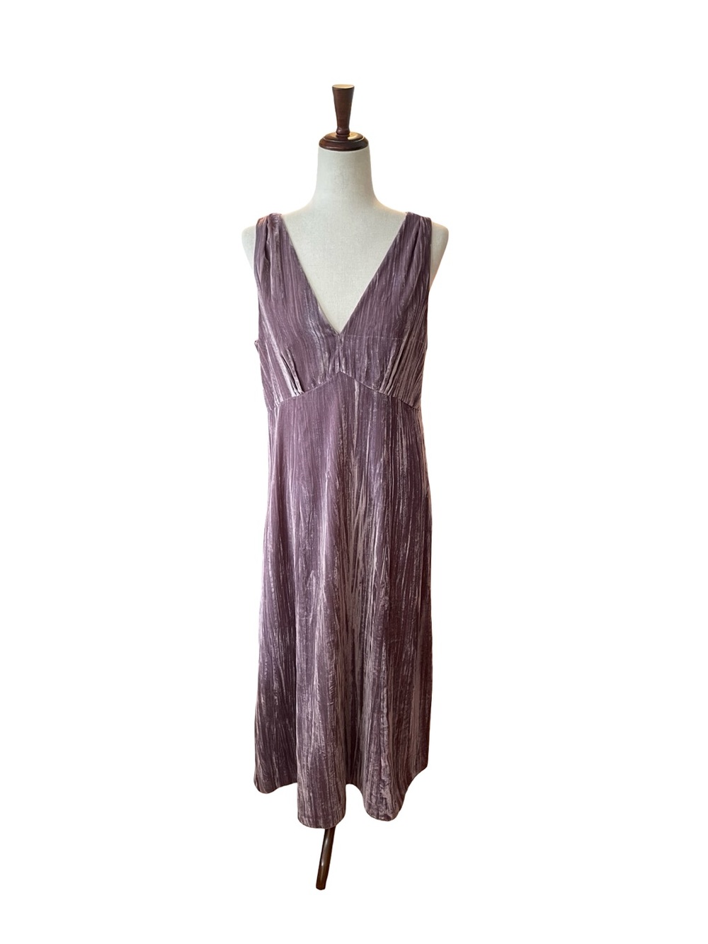 VINCE Pintuck Paneled V-Neck Dress New With Tags Mauve Velvet - Picture 2 of 14